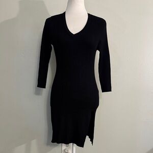 Elegant Black Sweater V-Neck Tunic